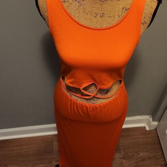 Maxi Dress - Picture 4 of 8